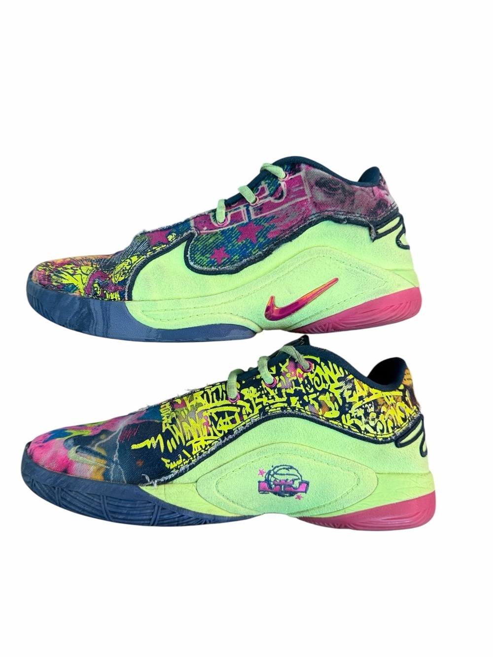 Nike LeBron 22 Bryce’s World Multicolor Graffiti Maximalism Youth Sz 7 Sneakers - Picture 5 of 9